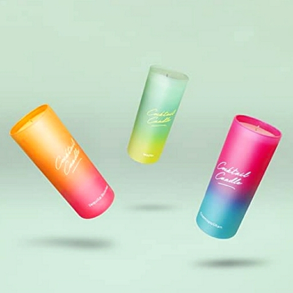 💥BUY 5 GET 3 FREE  Luckies of London Cosmopolitan,Cocktail Candle,Pink/Blue - Picture 6 of 9